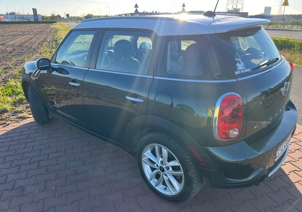 MINI Countryman cena 48900 przebieg: 114000, rok produkcji 2014 z Poznań małe 191